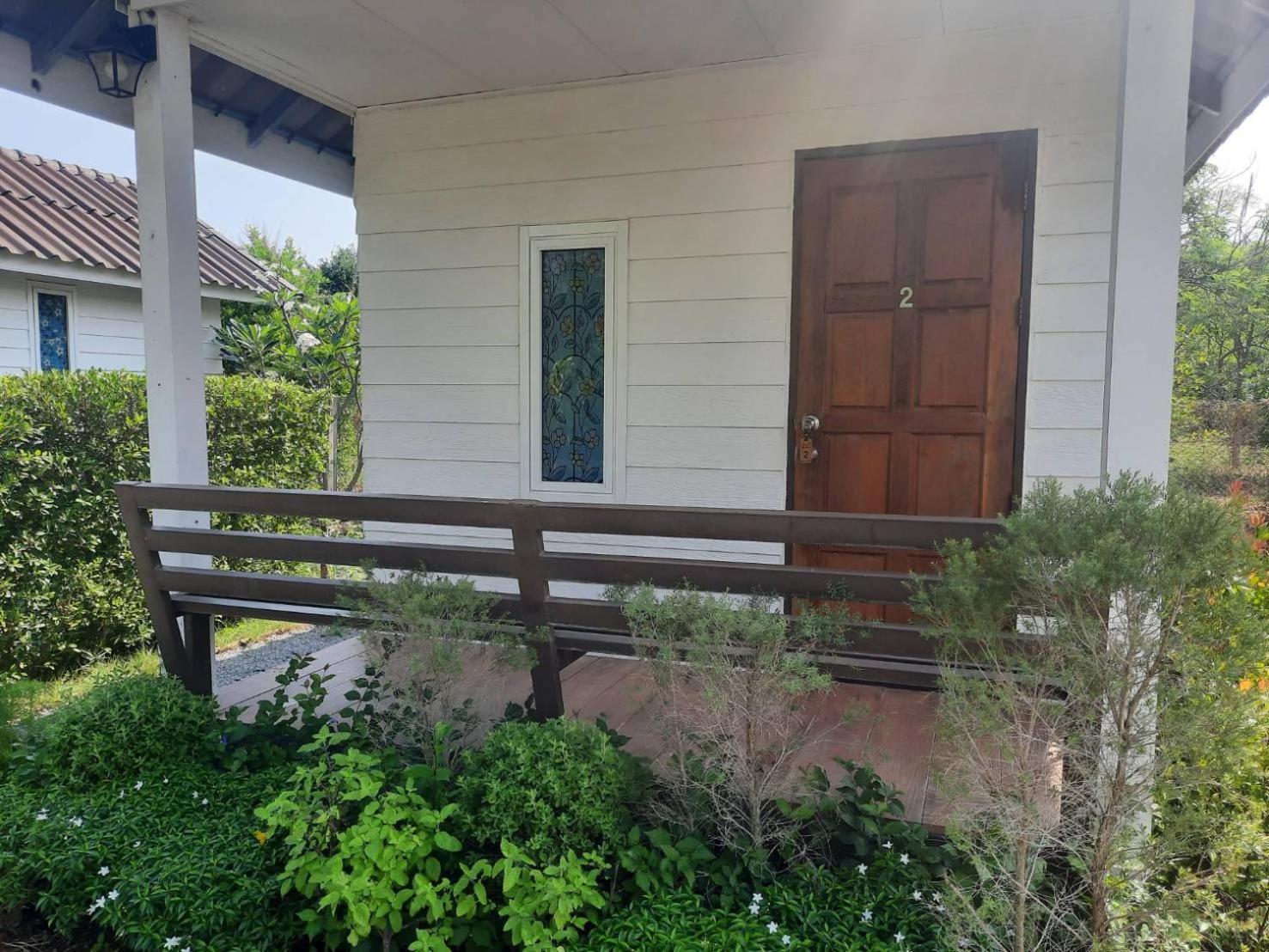 Homlomchomsuan หอมลมชมสวน Apartment Ban Mai  Exterior photo